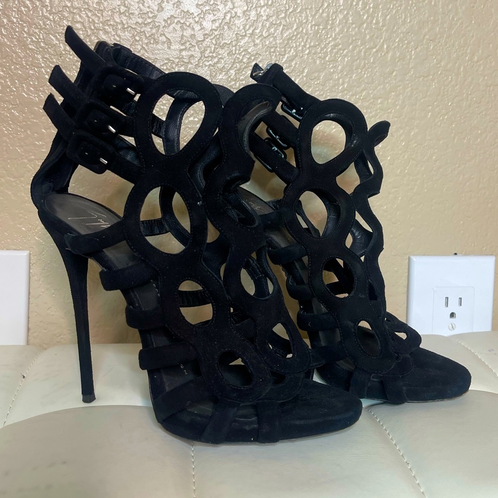 Black Giuseppe heels